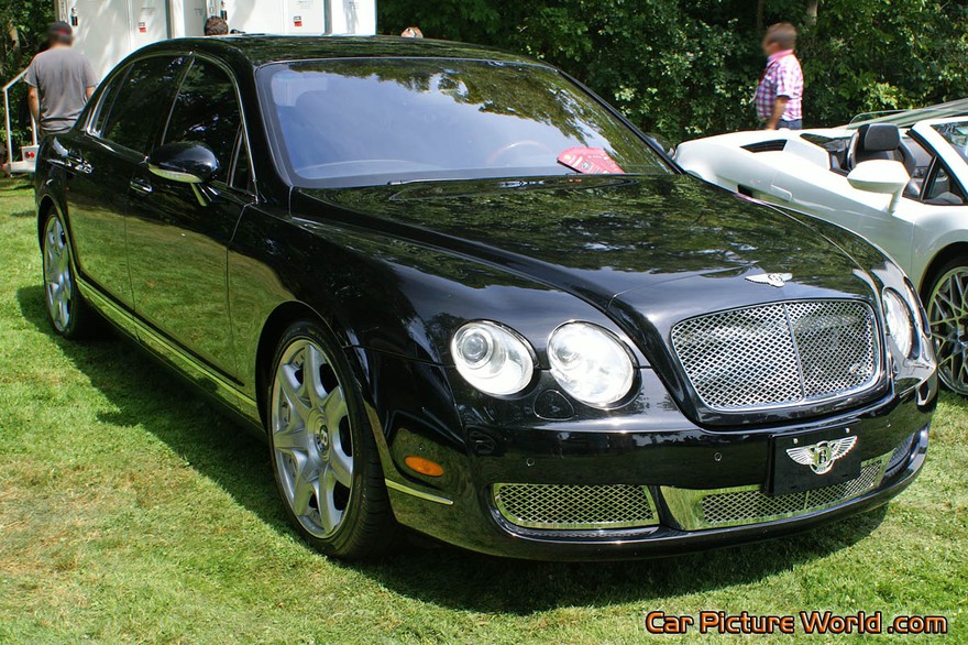 Picture of a Bentley Flying Spur