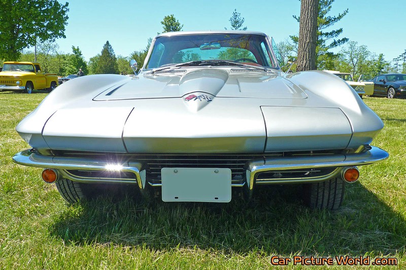 1964 Corvette Coupe Front