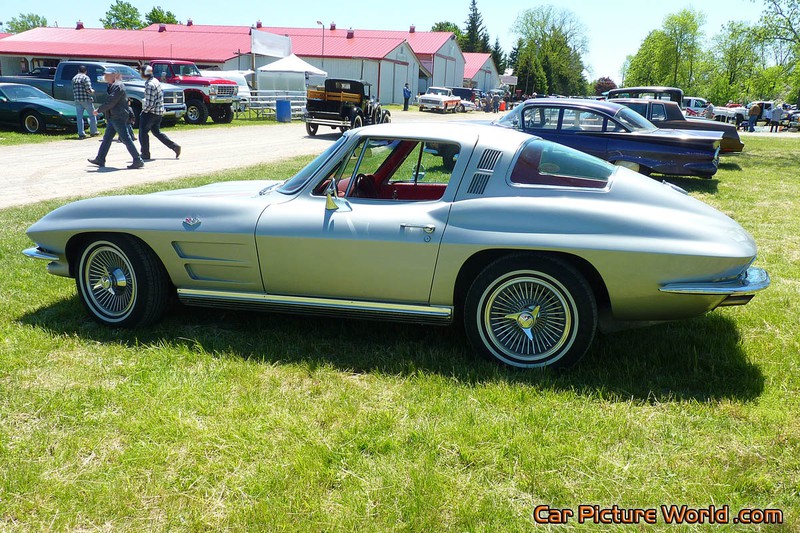 1964 Corvette Coupe Left Side