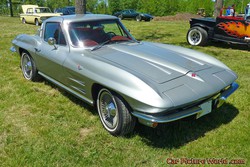 1964 Corvette Coupe thumbnail
