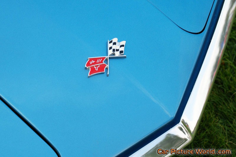 1968 427 Corvette Front Emblem