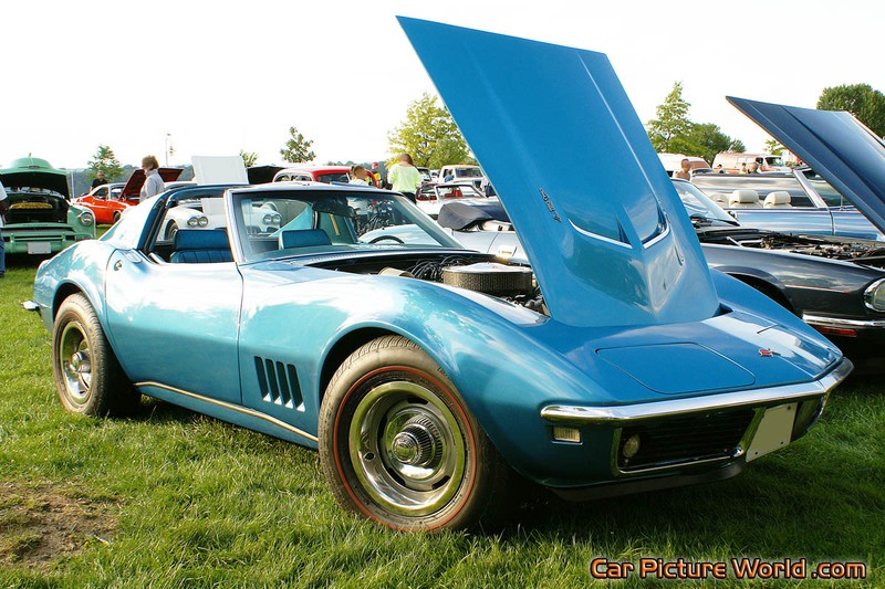 1968 427 Corvette Hood Open