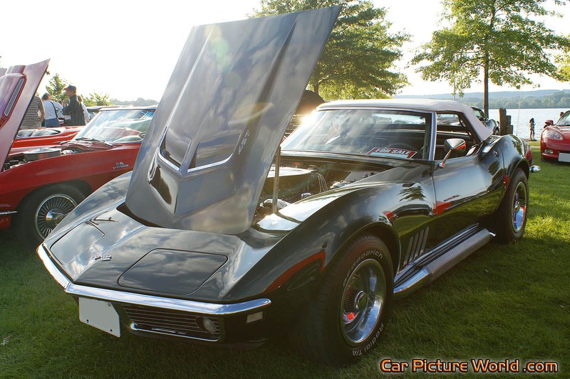 1968 427 Tri Power Corvette Front Left