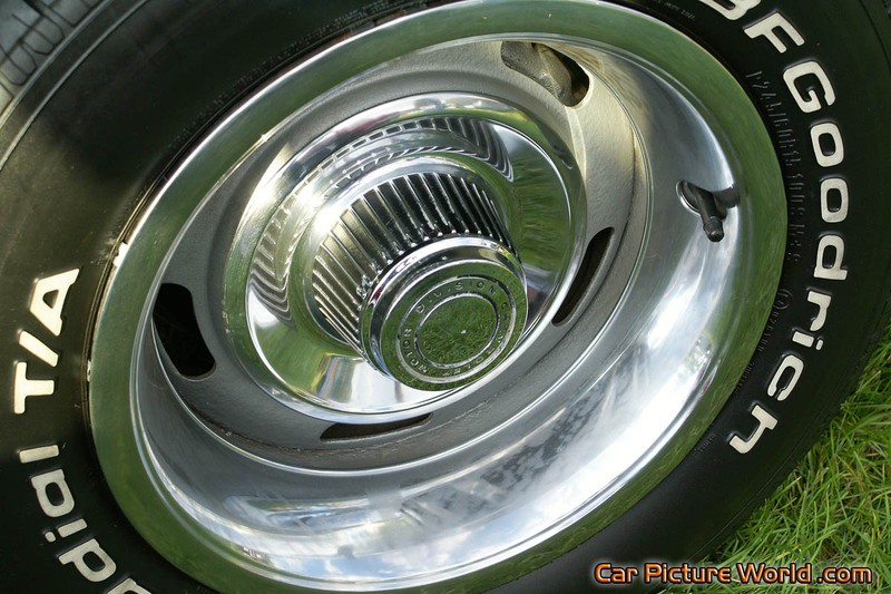 1968 427 Tri Power Corvette Wheel