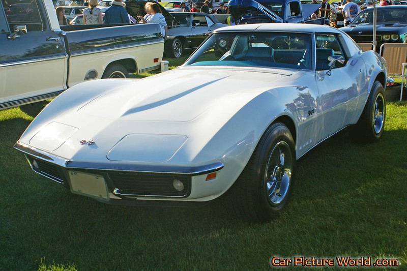 1969 White Corvette Front Left