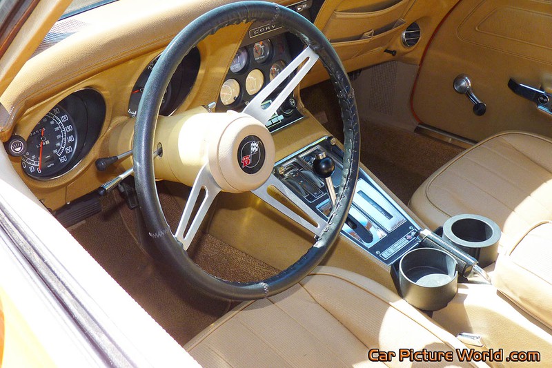 1975 L 82 Corvette Convertible Dash
