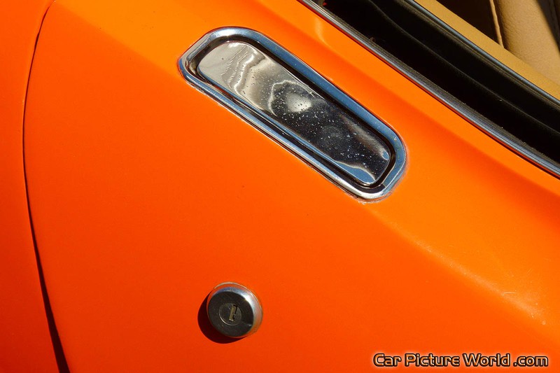 1975 L 82 Corvette Convertible Door Handle