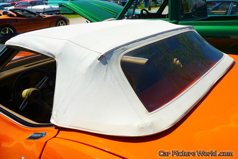 1975 L 82 Corvette Convertible Soft Top