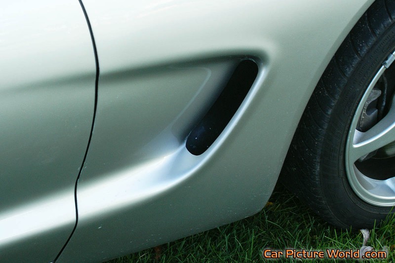 2004 Corvette Convertible Side Vent