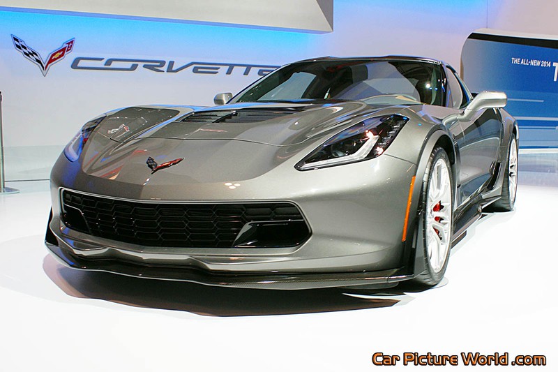 2015 Corvette Z06 Front Left