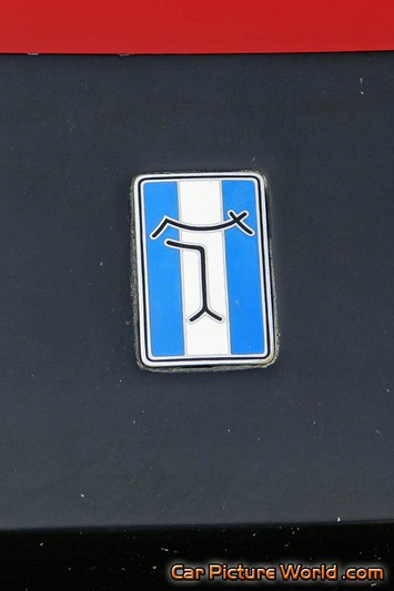 1974 Red Pantera L Front Crest