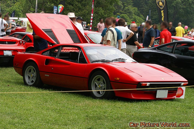 1976 308 GTB Engine Cover Open