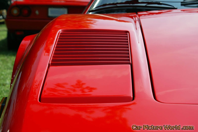 1976 308 GTB Front Fender