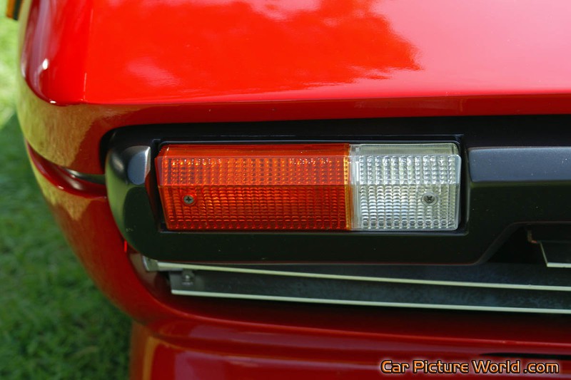 1976 308 GTB Front Signal