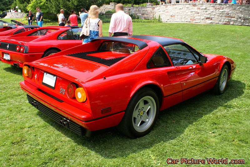 1988 Ferrari 328 GTS Rear Right