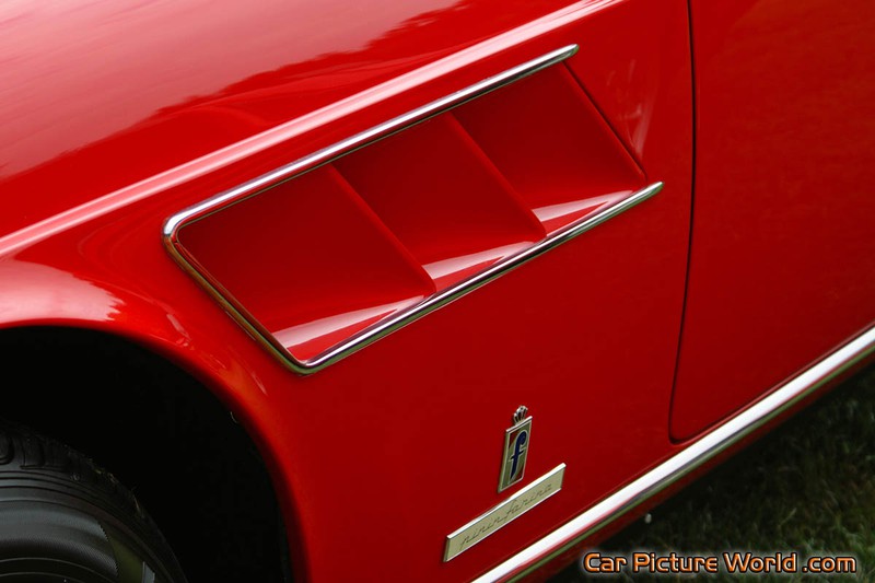 1967 Ferrari 330 GTC Fender Vent