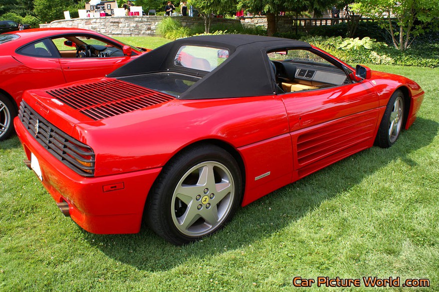 Picture of a Ferrari 348 Spider