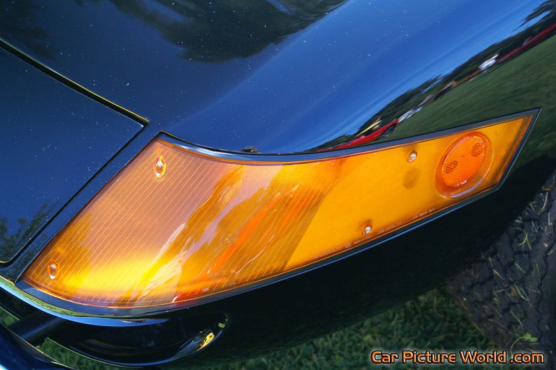 Ferrari 365 GTS 4 Front Signal