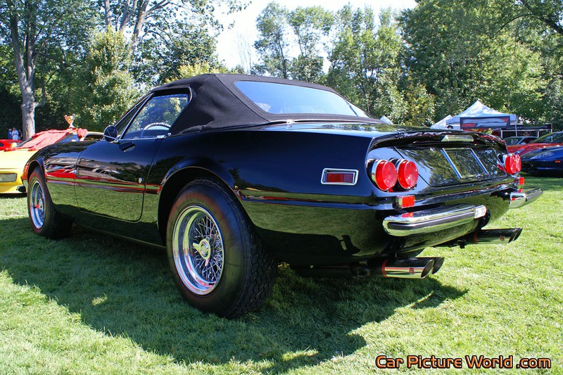 Ferrari 365 GTS 4 Rear Left