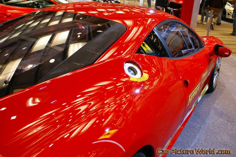 2014 458 Challenge Side Angle