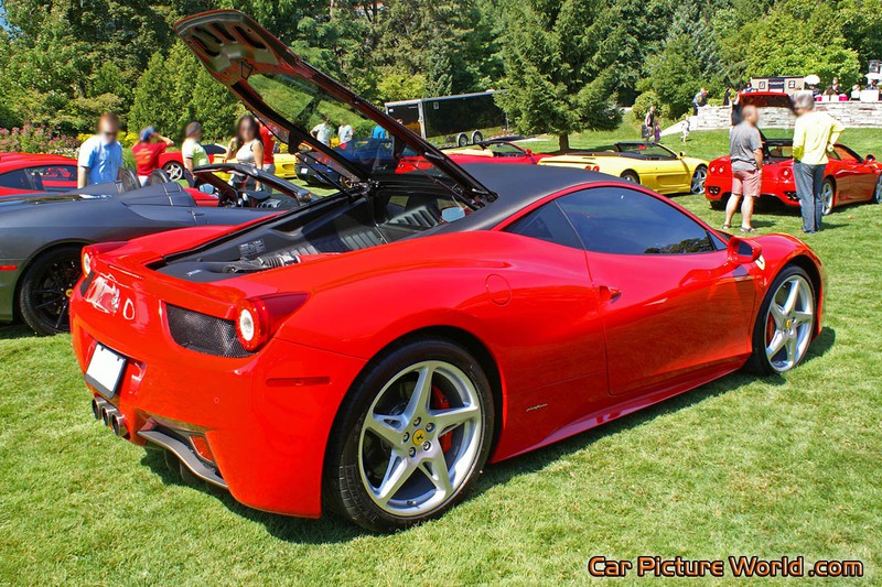 Ferrari 458 Italia Rear Right
