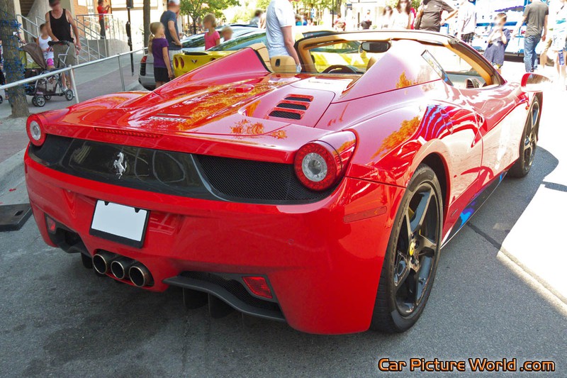 Ferrari 458 Spider Rear Right