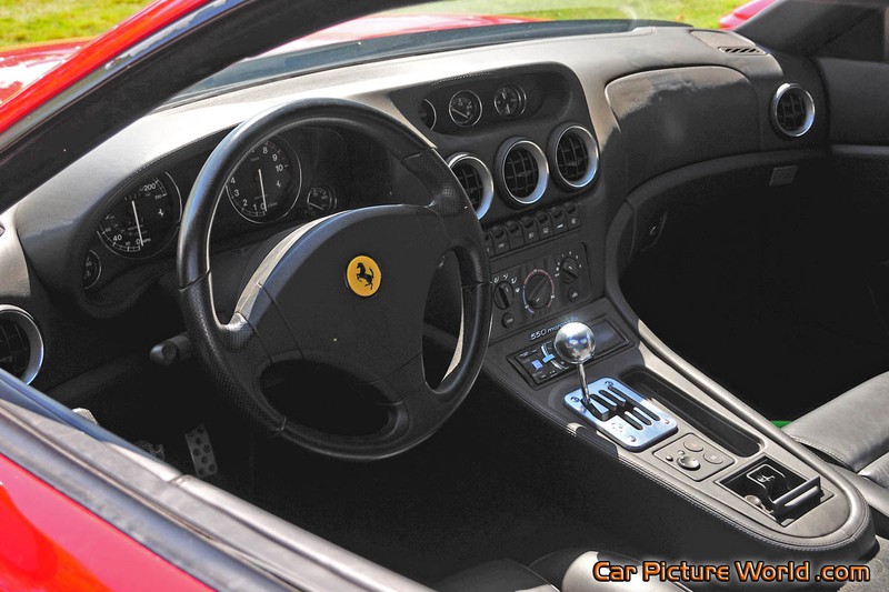 Red Ferrari 550 Dash