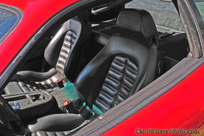 Red Ferrari 550 Seats