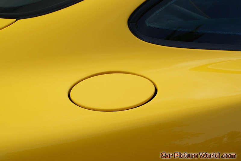 575M Maranello Yellow Fuel Filler