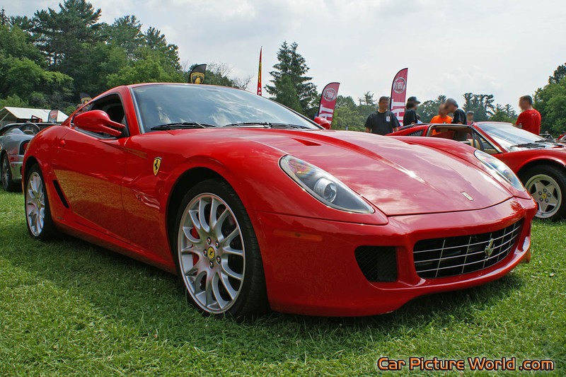 599 GTB Fiorano Front Right