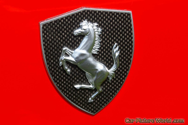 Ferrari 599 GTB Fender Crest
