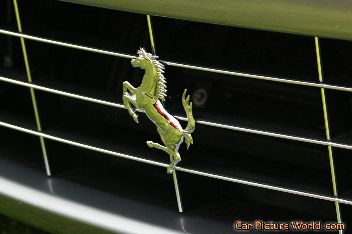 Ferrari 612 Scaglietti Grill Emblem