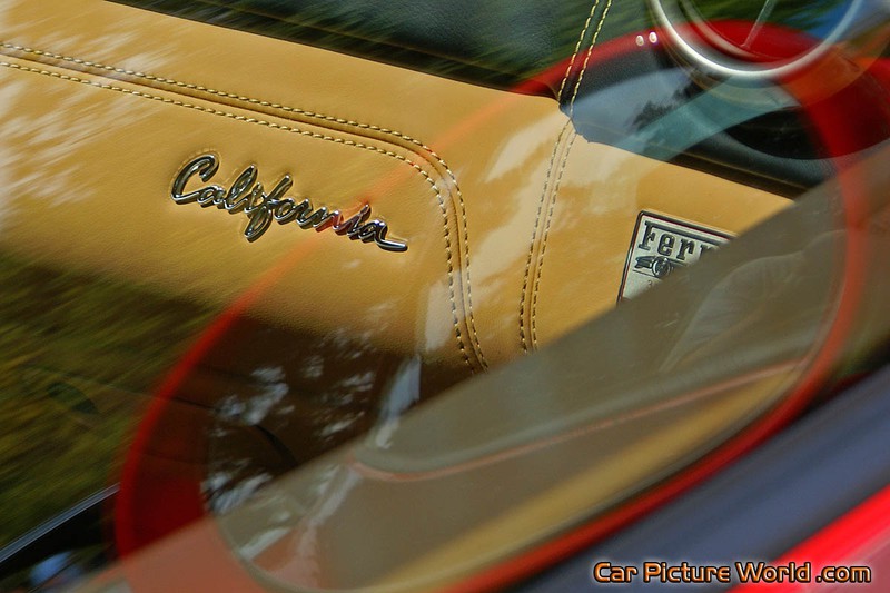 Ferrari California Dash Insignia
