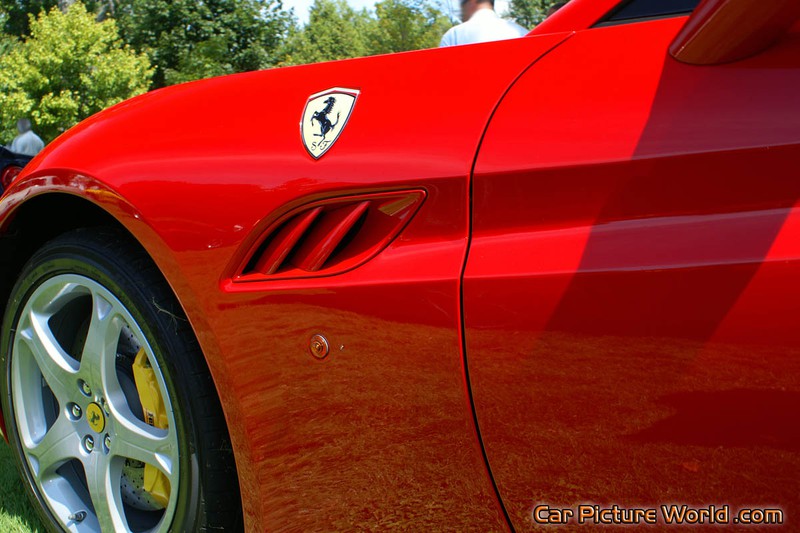 Ferrari California Front Fender