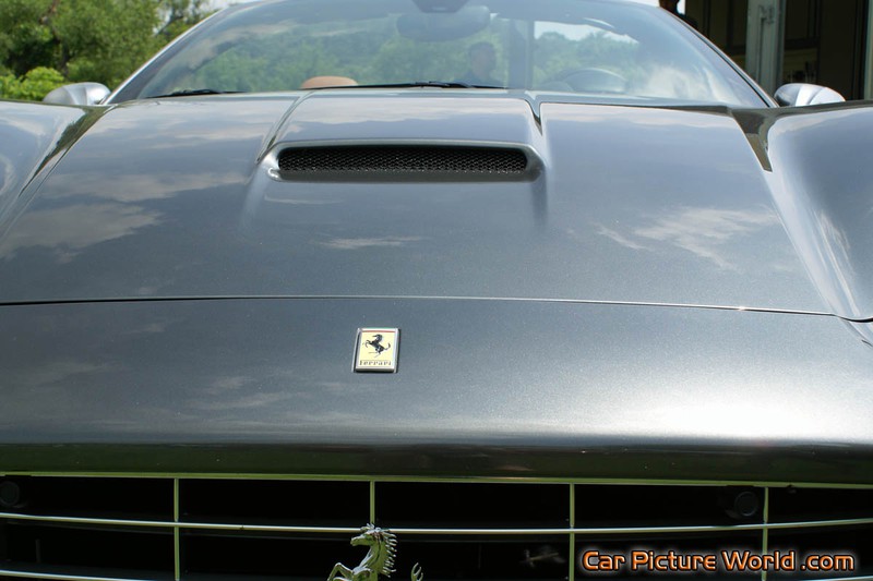 Gray Ferrari California Hood Scoop