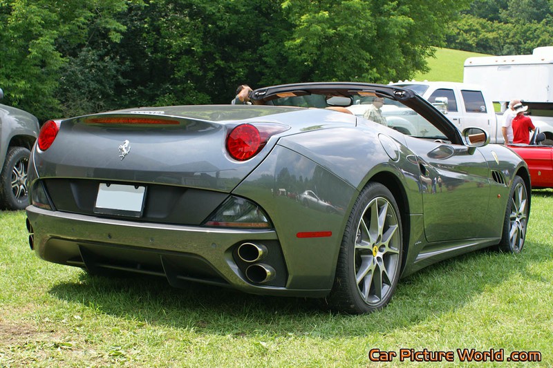 Gray Ferrari California Rear Right