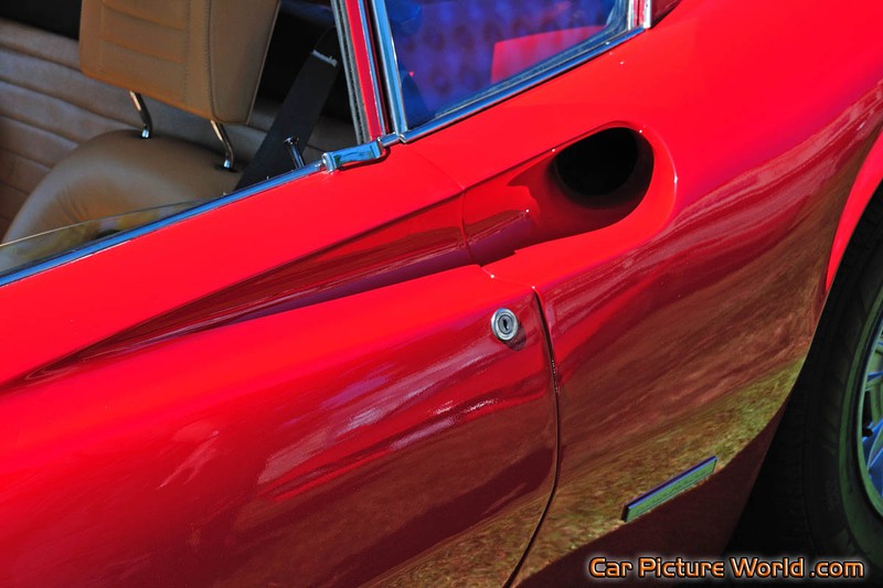 1972 246 Dino Side Air Intake