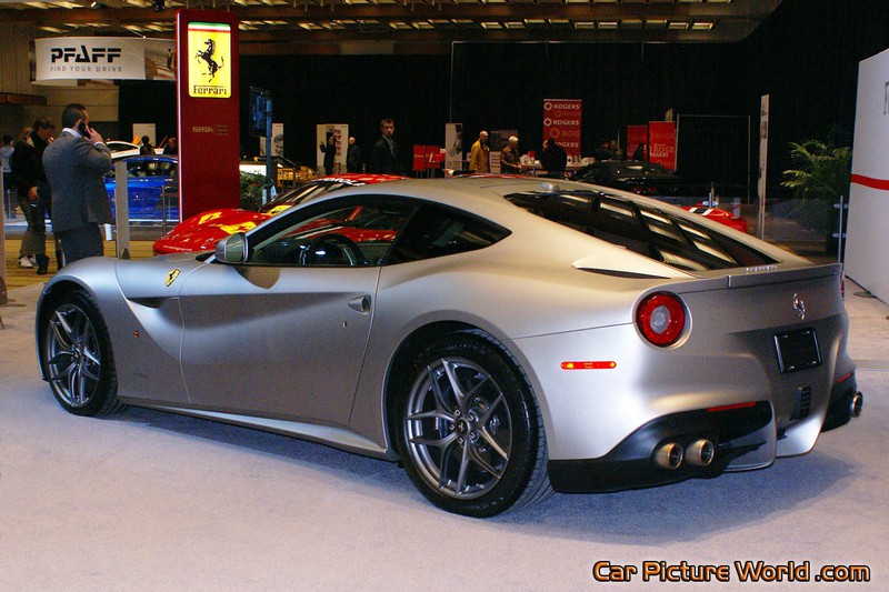 2014 F12 Berlinetta Rear Left