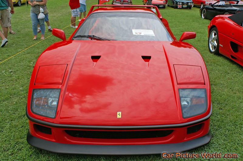 1991 Ferrari F40 Front