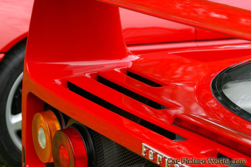 1991 Ferrari F40 Rear Vents