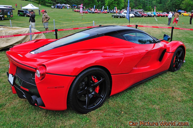 LaFerrari Rear Right