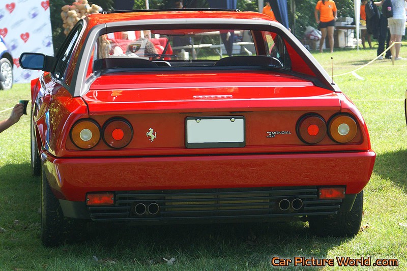 1993 Ferrari Mondial T Rear