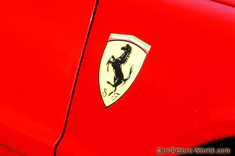 1988 Ferrari Testarossa Fender Crest