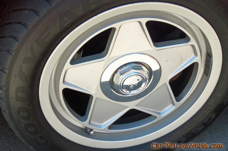 Ferrari Testarossa Wheel