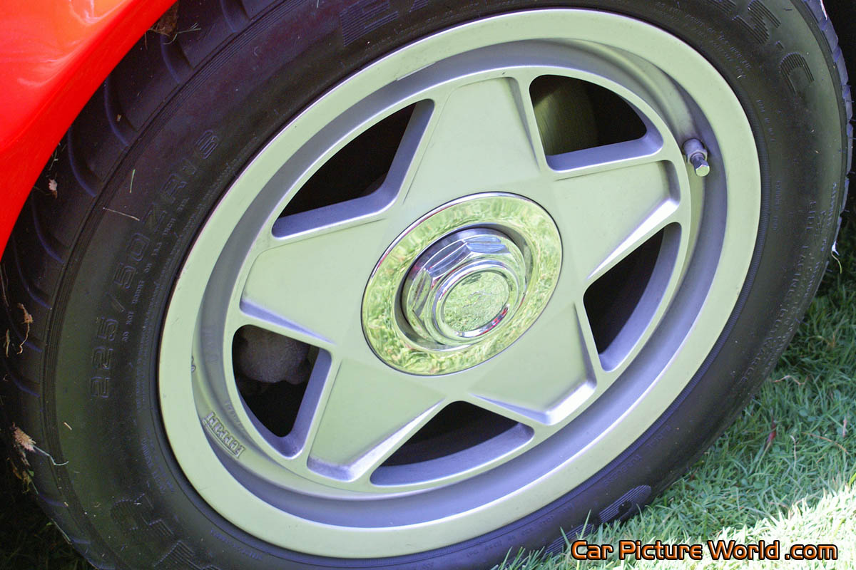 Testarossa Wheel