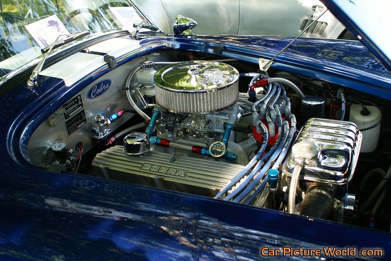 Superformance 427 SC Cobra Engine