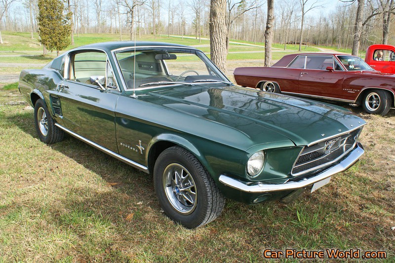 1967 Mustang Fastback Front Right