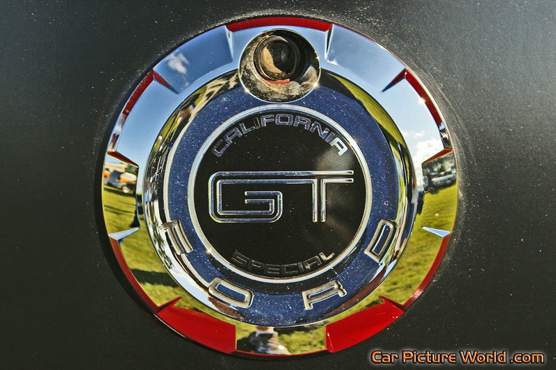 2008 California Special Mustang GT Fuel Filler