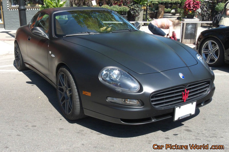 Maserati Coupe Cambiocorsa Front Right