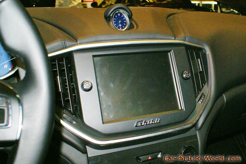 2014 Ghibli S Q4 Dash